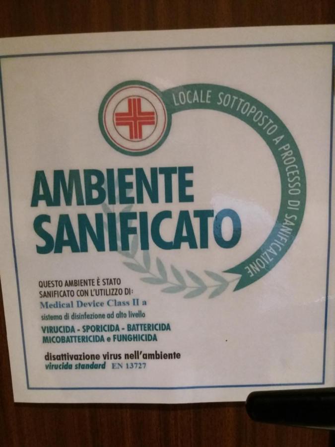 Appartamento Signorile AMBIENTI SANIFICATI con medical device class lla EN 13727 Messina Esterno foto